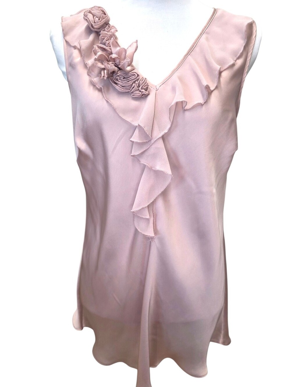 Susan Lewis Women’s Sleeveless Ruffle Front Blush Satin Top Size Large